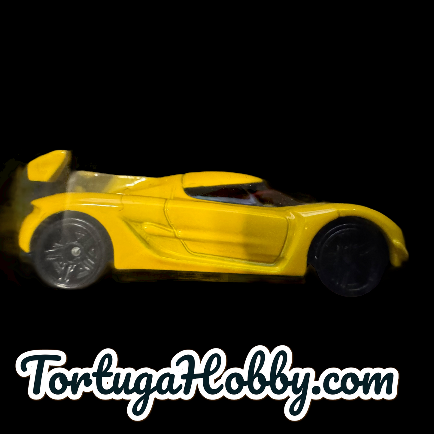 2025 - Hot Wheels 8 - Eight Car Gift Set With Porsche 911