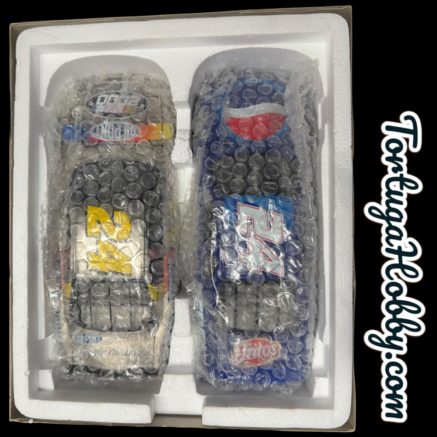 Action Jeff Gordon #24 Pepsi 1999 Monte Carlo’s - 1:24 Scale 2 Car Set