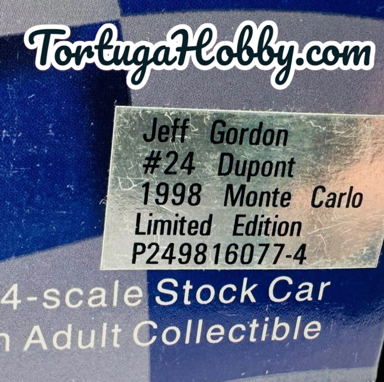 1:24 ACTION 1998 #24 DUPONT 24K GOLD CHROME 3X TIME CHAMPION JEFF GORDON MIB