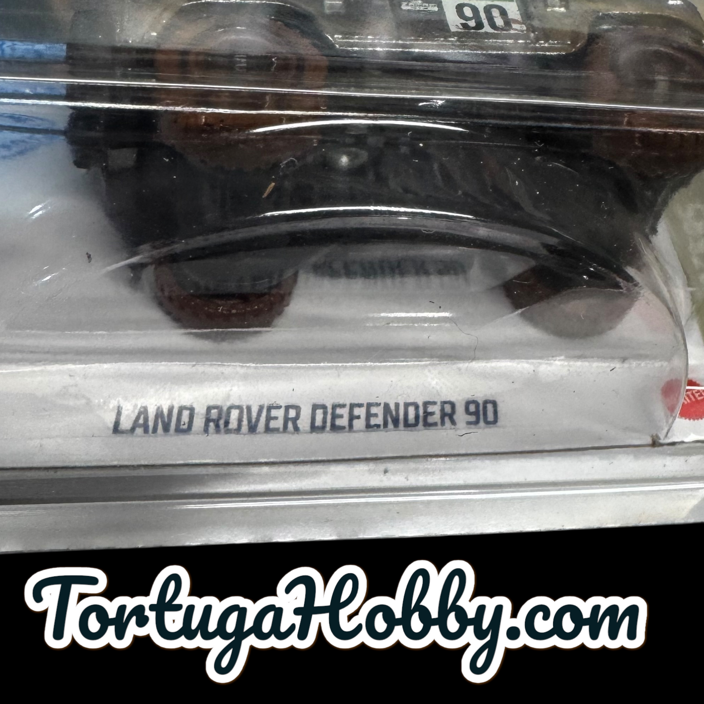 2020 - Hot Wheels Silver ZAMAC Land Rover Defender 90