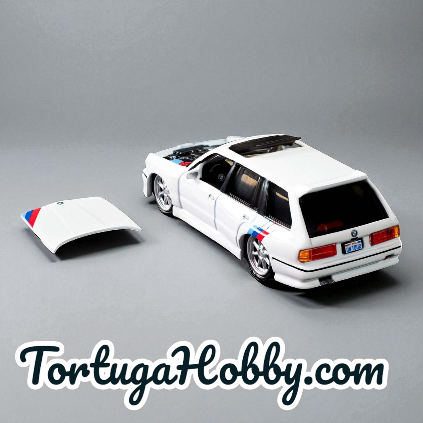 Hot Wheels Elite 64 1990 BMW 318i Touring E30 Wagon Touring
