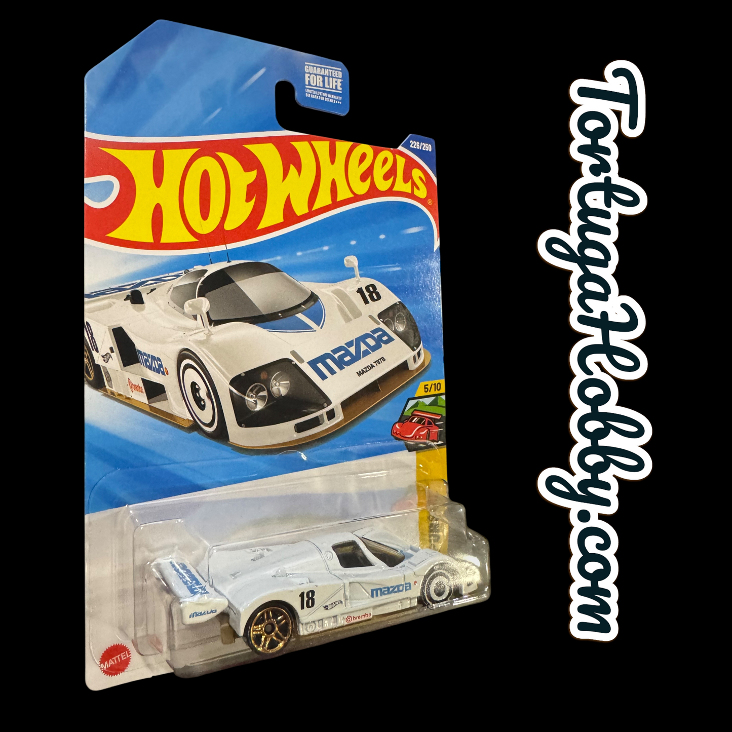 2025 - Hot Wheels - Mazda 787B White Blue and Gold - Mainline Case M