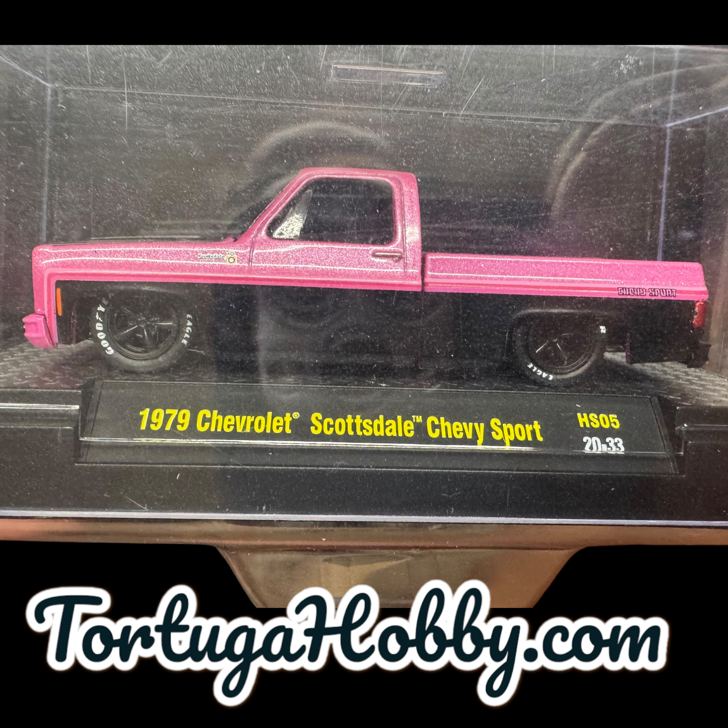 M2 Machines 1979 Chevrolet Scottsdale Chevy Sport - Pink
