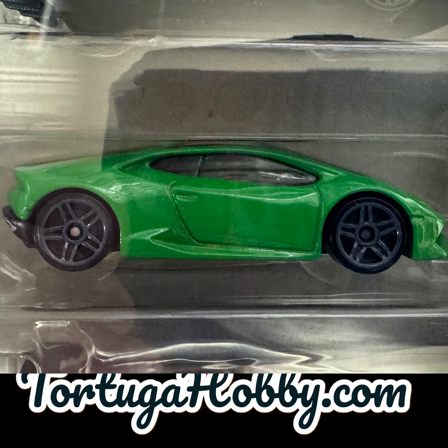 2025 - Hot Wheels - 5 Car Pack - Motor Show Included Ferrari In Pack