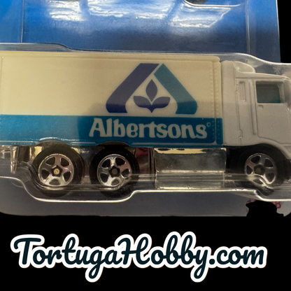 1997 - Hot Wheels - Limited Edition - 2 Pack Albertsons Delivery Truck & Ferrari
