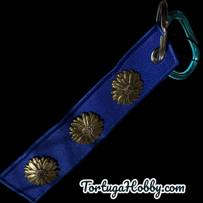 Aoha Keychains - Be Unique With Interchangeable Buttons