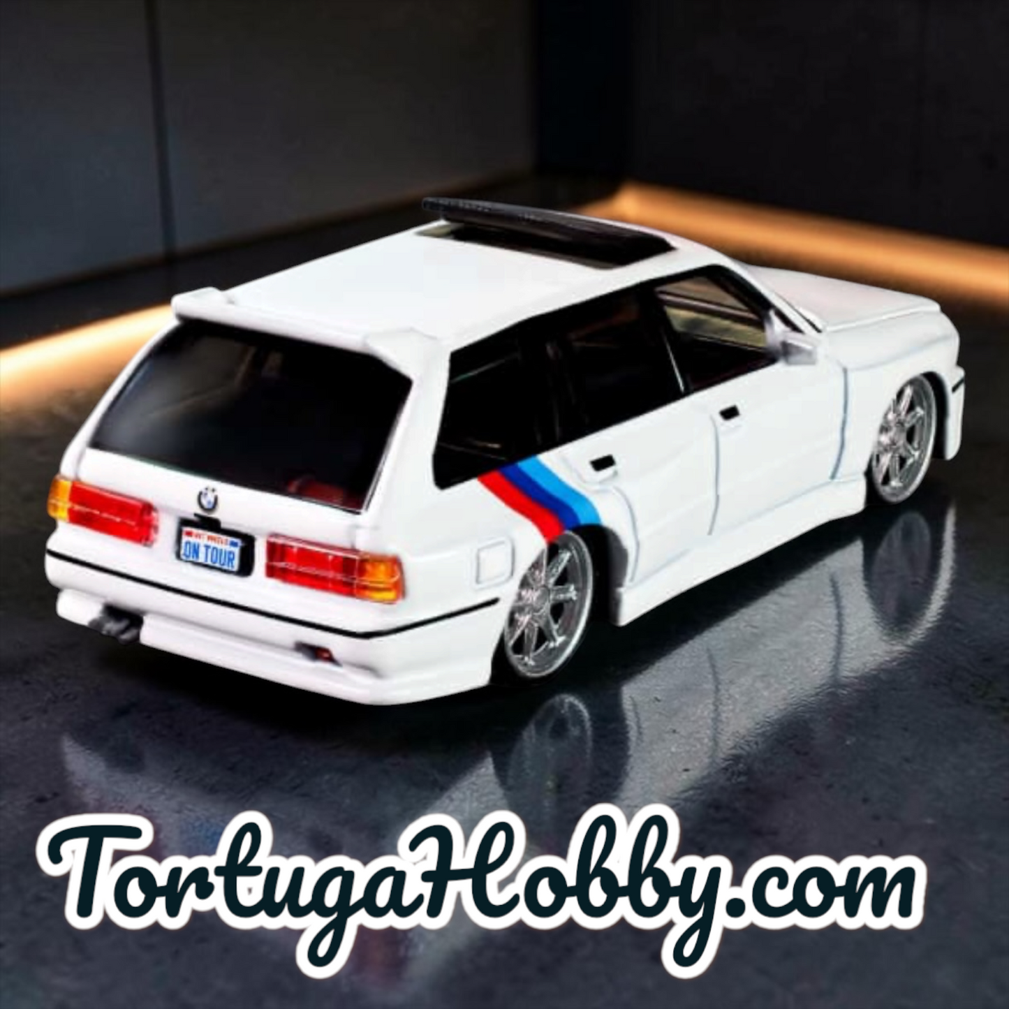 2025 - Hot Wheels - Elite 64 - BMW 318i Touring