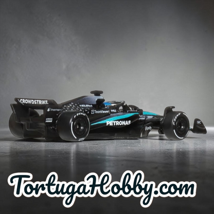 2025 - Hot Wheels - Premium Mercedes-AMG PETRONAS Formula 1 Team
