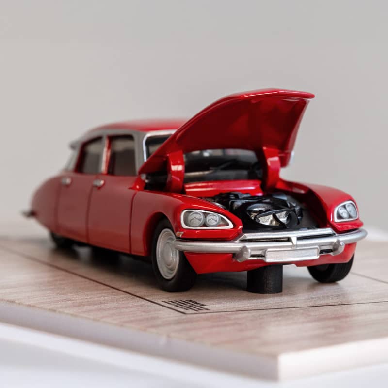 2024 - Hot Wheels - MoMA 1973 Citroën DS 23 Sedan