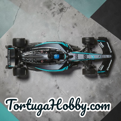 2025 - Hot Wheels - Premium Mercedes-AMG PETRONAS Formula 1 Team
