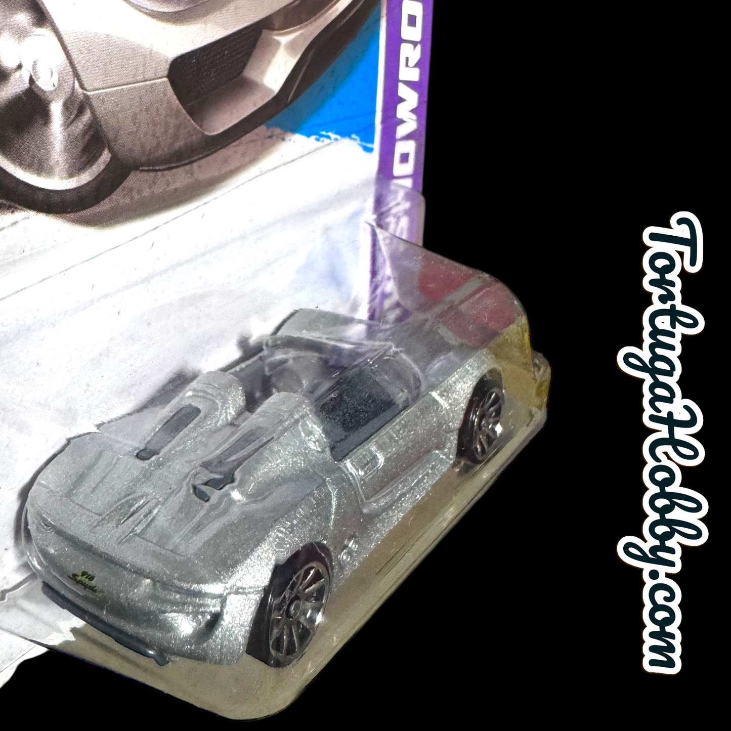 2013 - Hot Wheels Showroom Asphalt Assault Porsche 918 Spyder