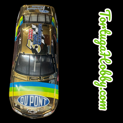 Jeff Gordan Diecast 1:24 NASCAR 1998 Monte Carlo - #24 DuPont W/Display