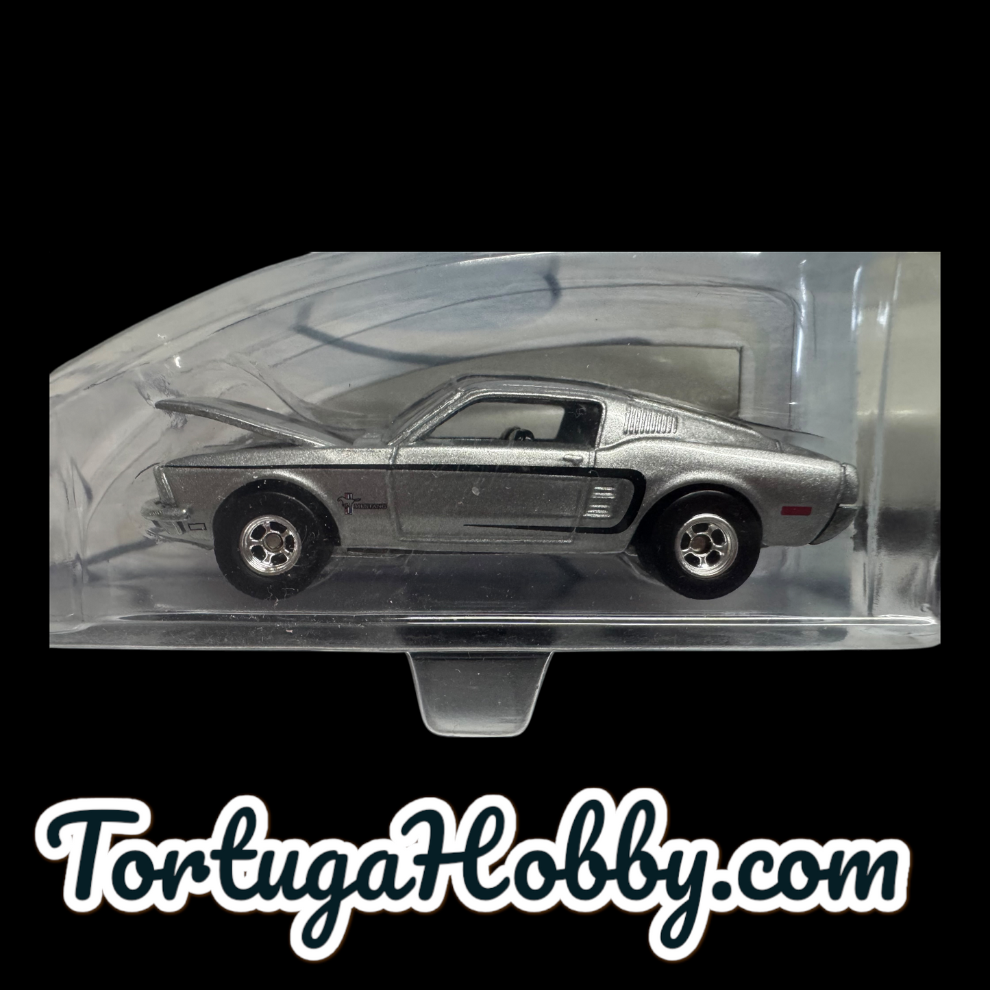 2002 - 2 Hot Wheels/ FORD Series ( #4/4 : '67 Mustang In Red And Silver.