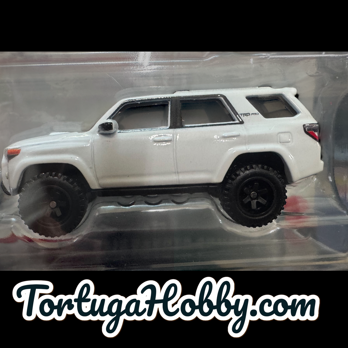 2025 - Hot Wheels 2 pack Subaru Crosstrek , 2018 Toyota 4Runner