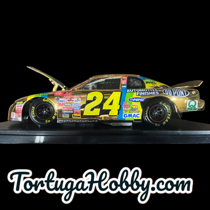 Jeff Gordan Diecast 1:24 NASCAR 1998 Monte Carlo - #24 DuPont W/Display