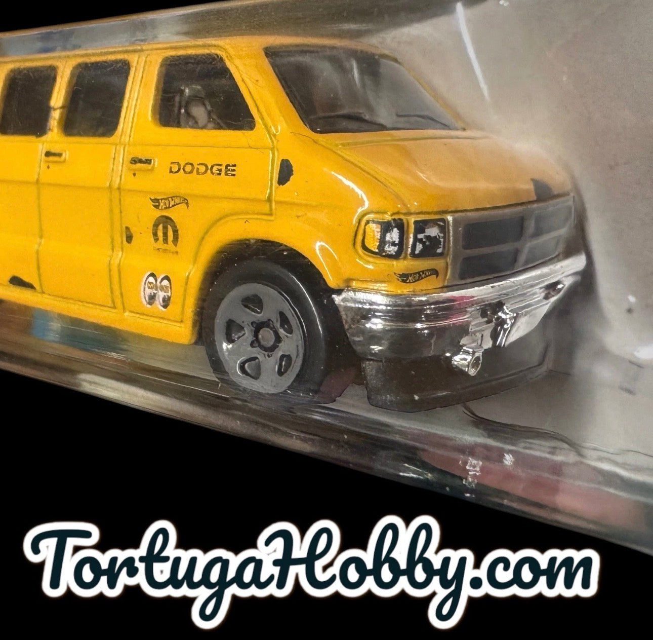 2020 - Hot Wheels - Mainline - Dodge Van
