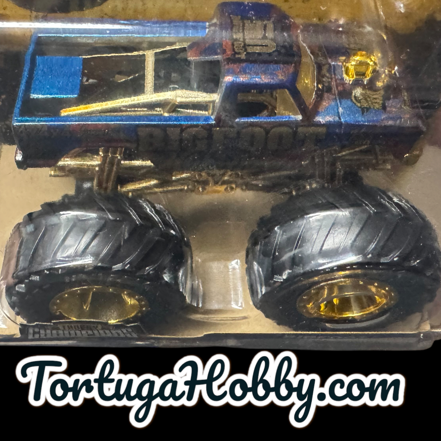 2025 - Hot Wheels Monster Trucks 50TH Anniversary Trophy Champions BIGFOOT
