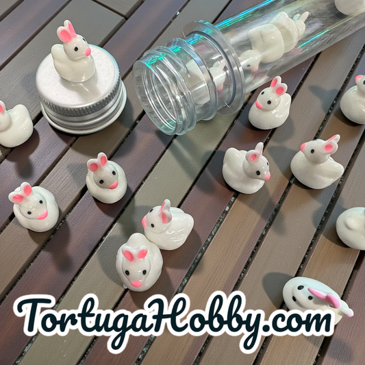 15pc Bunny Cruise Duck Set W/ Official Cruise Duck Pin In Handy Test Tube