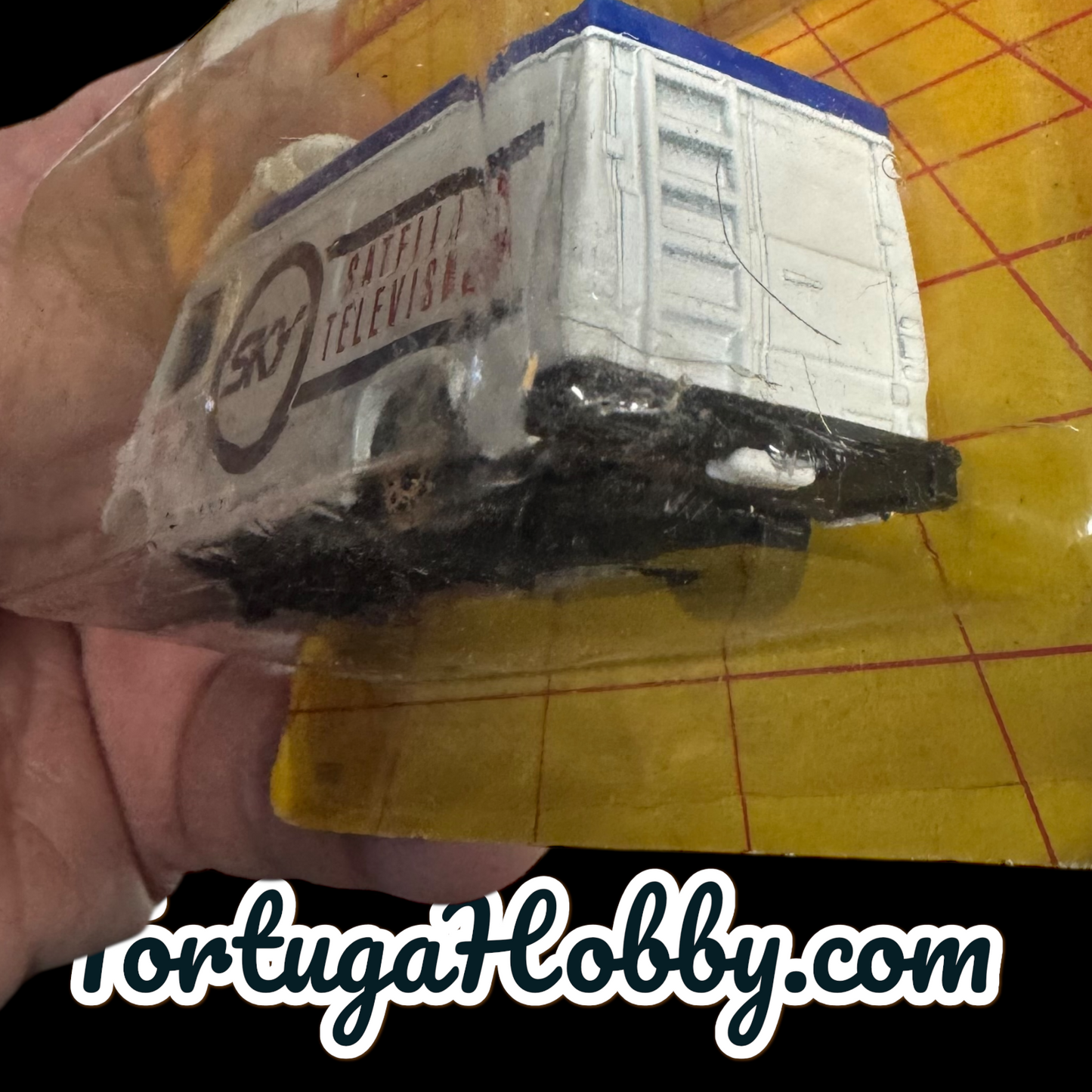 1990 - Matchbox TV News Truck and Breakdown Truck