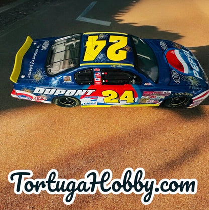Jeff Gordon #24 Dupont Pepsi Daytona Patriotic 2002 Chevrolet Monte Carlo 1:24