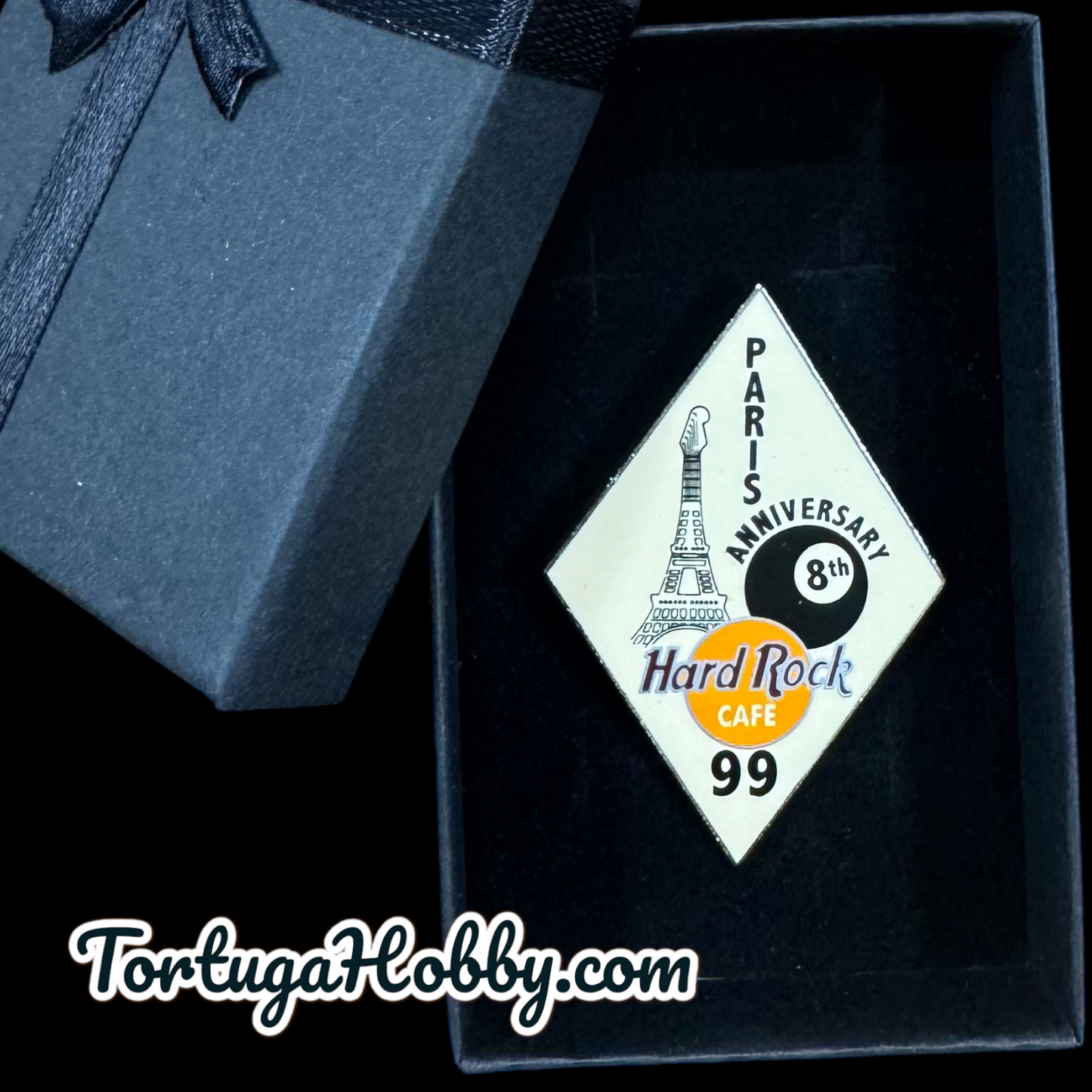 1999 - Hard Rock Cafe - Paris - 8th Anniversary Pin