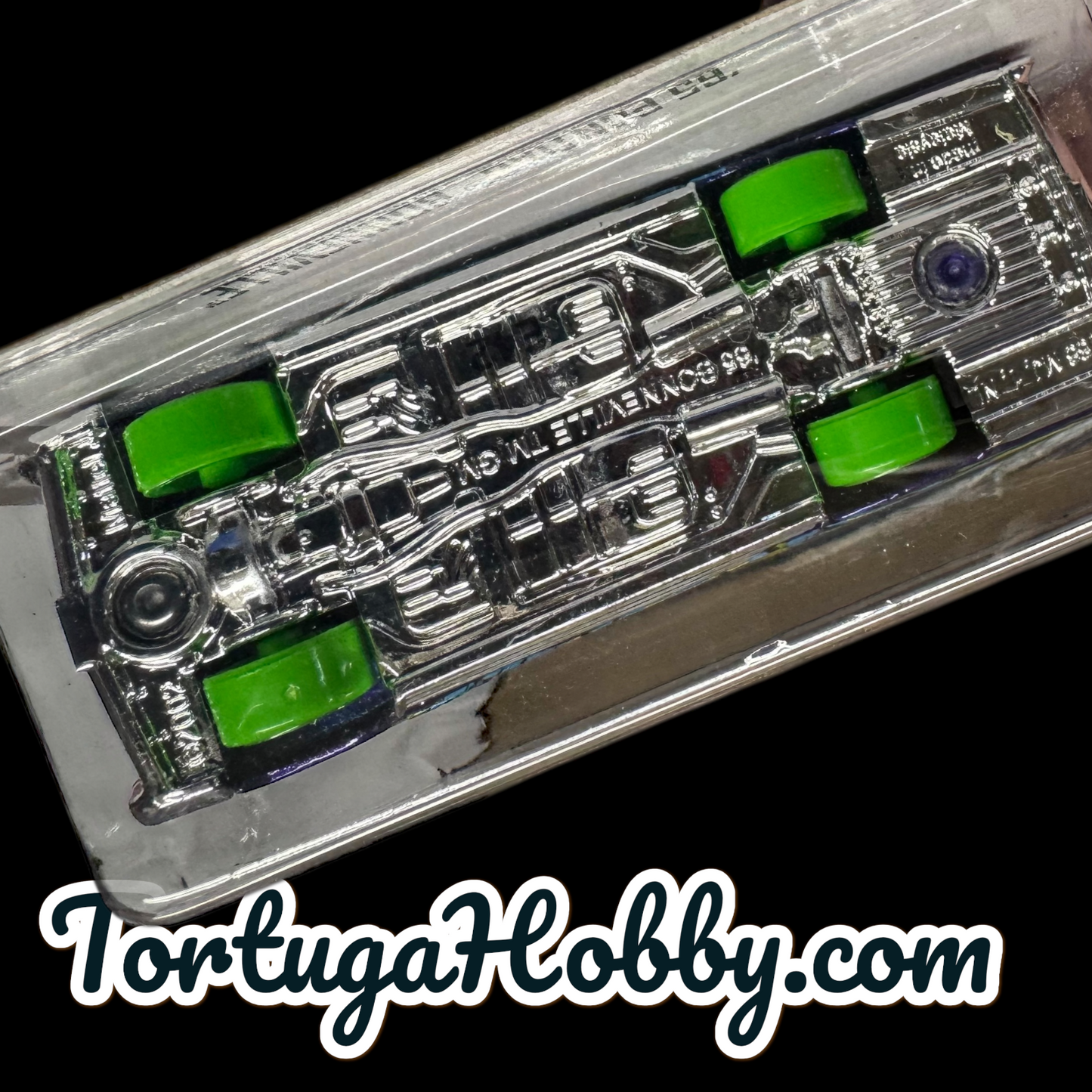 2013 -  Hot Wheels Mainline - 1965 Pontiac Bonneville - Hot Wheels City