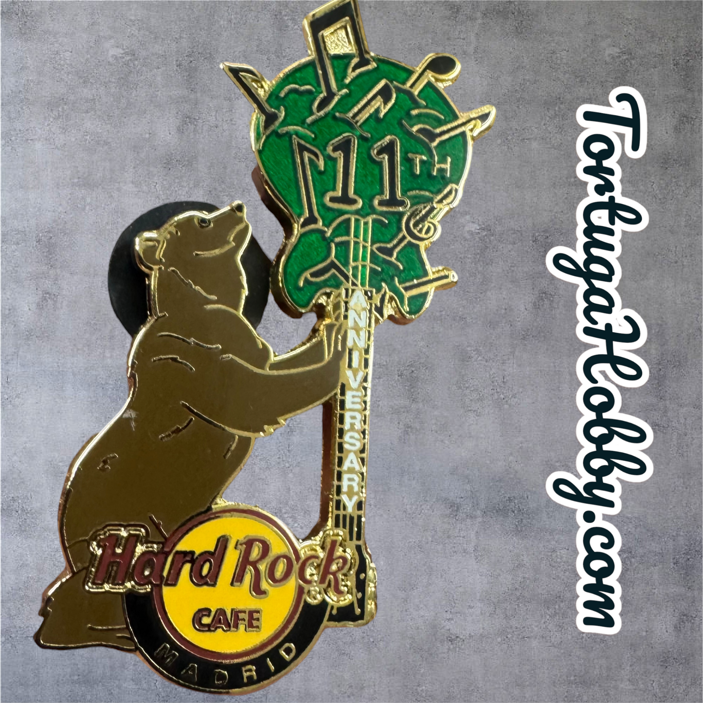 2006 - Hard Rock Cafe - Madrid - Limited Edition Of 350 - Bear & Strawberry