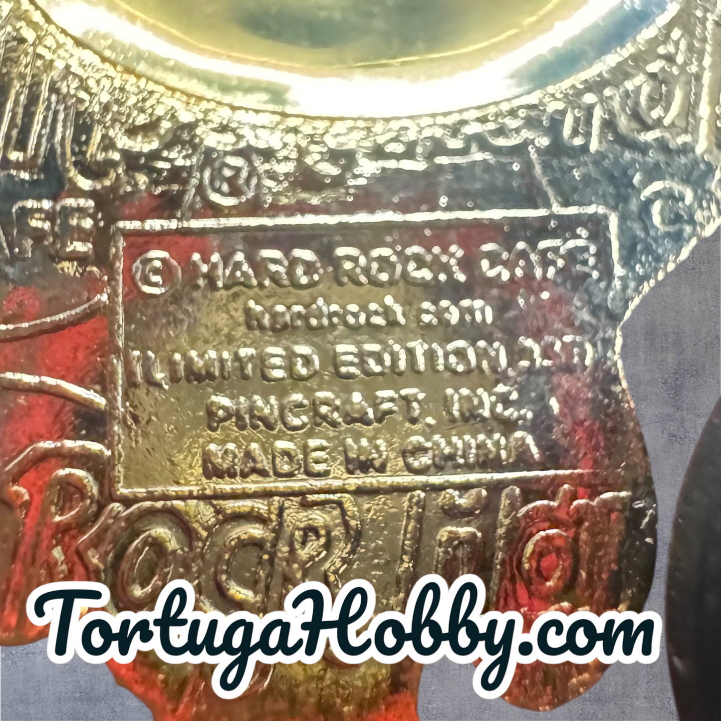 2006 - Hard Rock Cafe - Madrid - Limited Edition Of 350 - Bear & Strawberry