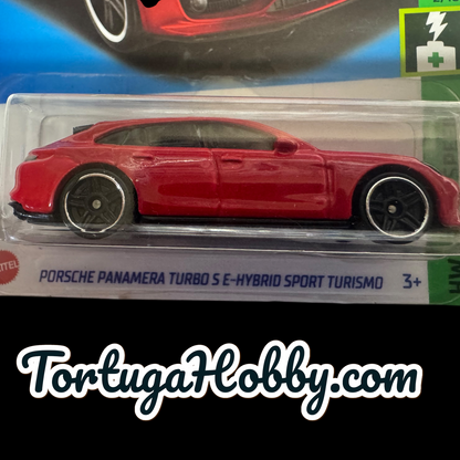 2025 - Hot Wheels Porsche Panamera Turbo S E-Hybrid Sport Turismo Green Speed