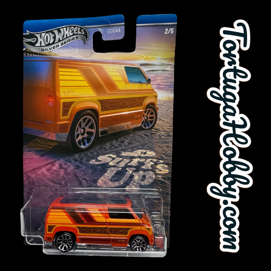 Hot Wheels 2024 Sliver Series Surf's Up #2 Custom 77 Dodge Van