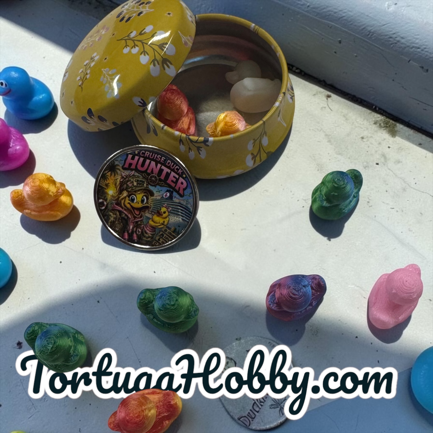 16/10pc Cruise Ducks Hunter Kit - Tiny Cruise Ducks for Hiding w/Tin for Ones You Find