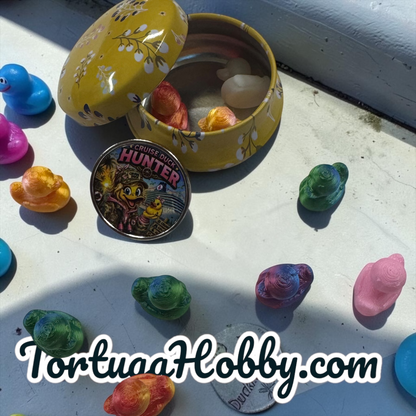 16/10pc Cruise Ducks Hunter Kit - Tiny Cruise Ducks for Hiding w/Tin for Ones You Find